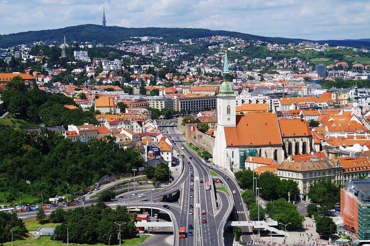 Excursion privée d'une journée à Bratislava depuis Vienne image 4