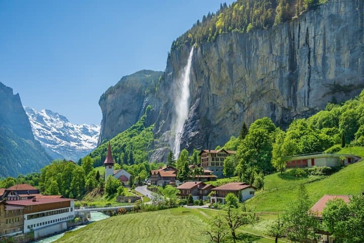 Excursión privada de un día a Grindelwald y Lauterbrunnen en Zúrich imagen 5
