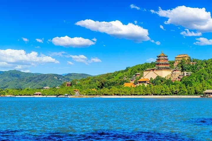 Visita privada a los jardines imperiales y los iconos olímpicos de Beijing imagen 1