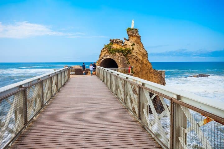 San Sebastian French Basque Tour Biarritz and Saint Jean de Luz image 6