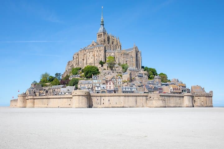 Excursión privada del día al Mont Saint-Michel desde París