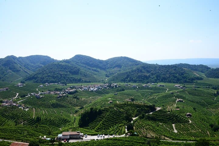 Découvrez le charme des collines du Prosecco depuis Venise image 2
