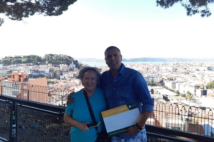 Tour privado de lo más destacado de Lisboa y Évora imagen 3