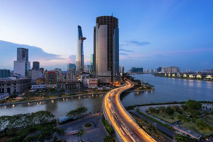 Visite privée des icônes nocturnes de Ho Chi Minh-Ville depuis Airbnb White Sands Residencial photo 3