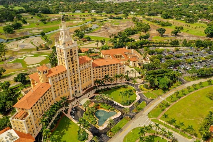 Tour panorámico privado de Coconut Grove y Coral Gables desde Miami imagen 5