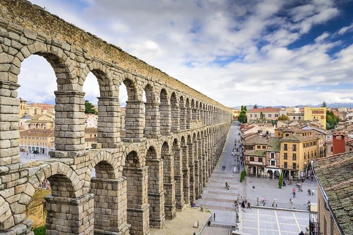 Escapade privée de Madrid à Tolède et Ségovie