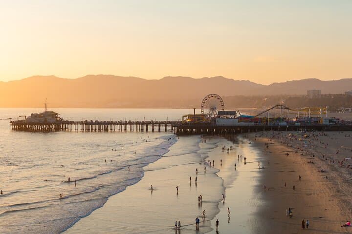 De Los Angeles à Santa Monica et Malibu : excursion privée d'une journée à terre image 2