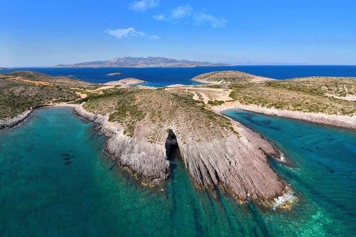 Antiparos Private Tour: Caves, Towns and Castles Experience image 2