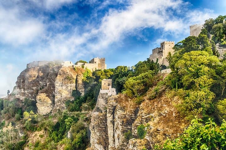 Excursión privada de un día a Segesta, Erice y Trapani desde Palermo imagen 4