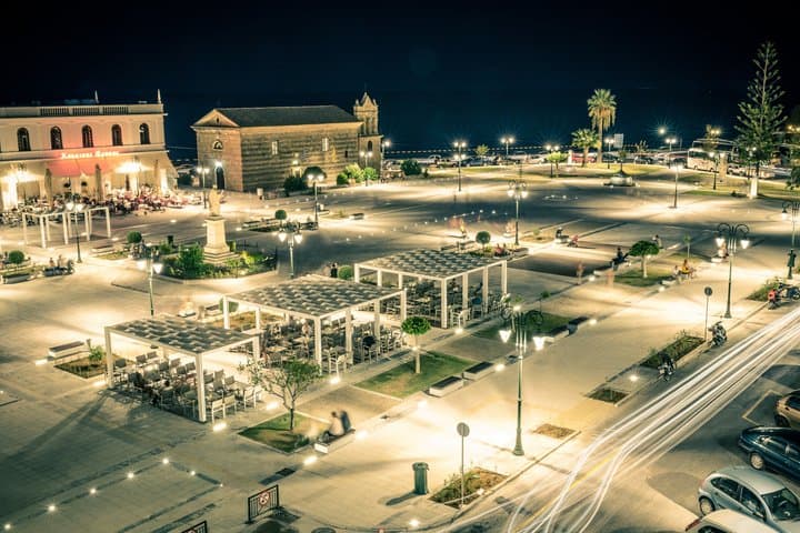 Tour panorámico nocturno privado de Zakynthos imagen 3
