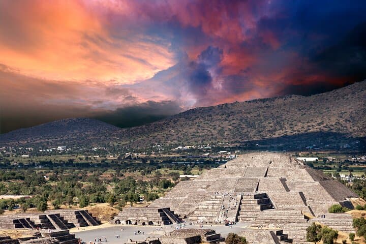 From Mexico City Private Day Trip to Teotihuacan Pyramids image 4