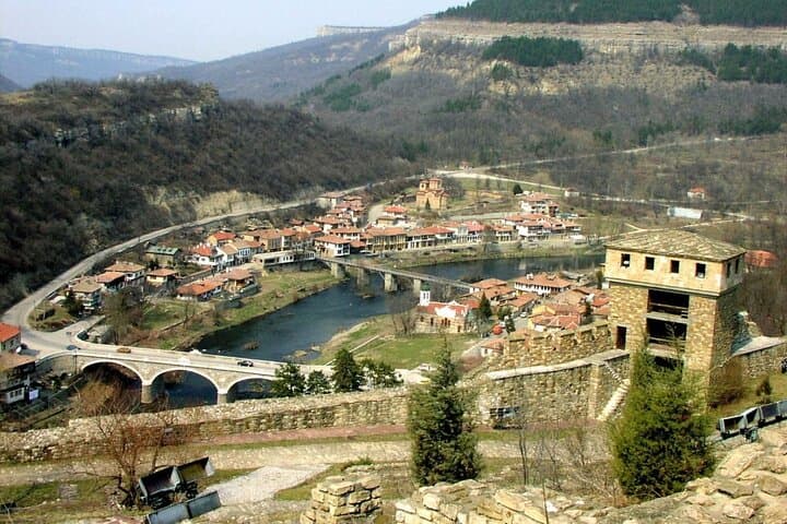 Desde Bucarest: tour privado de Bulgaria a Veliko Tarnovo imagen 4