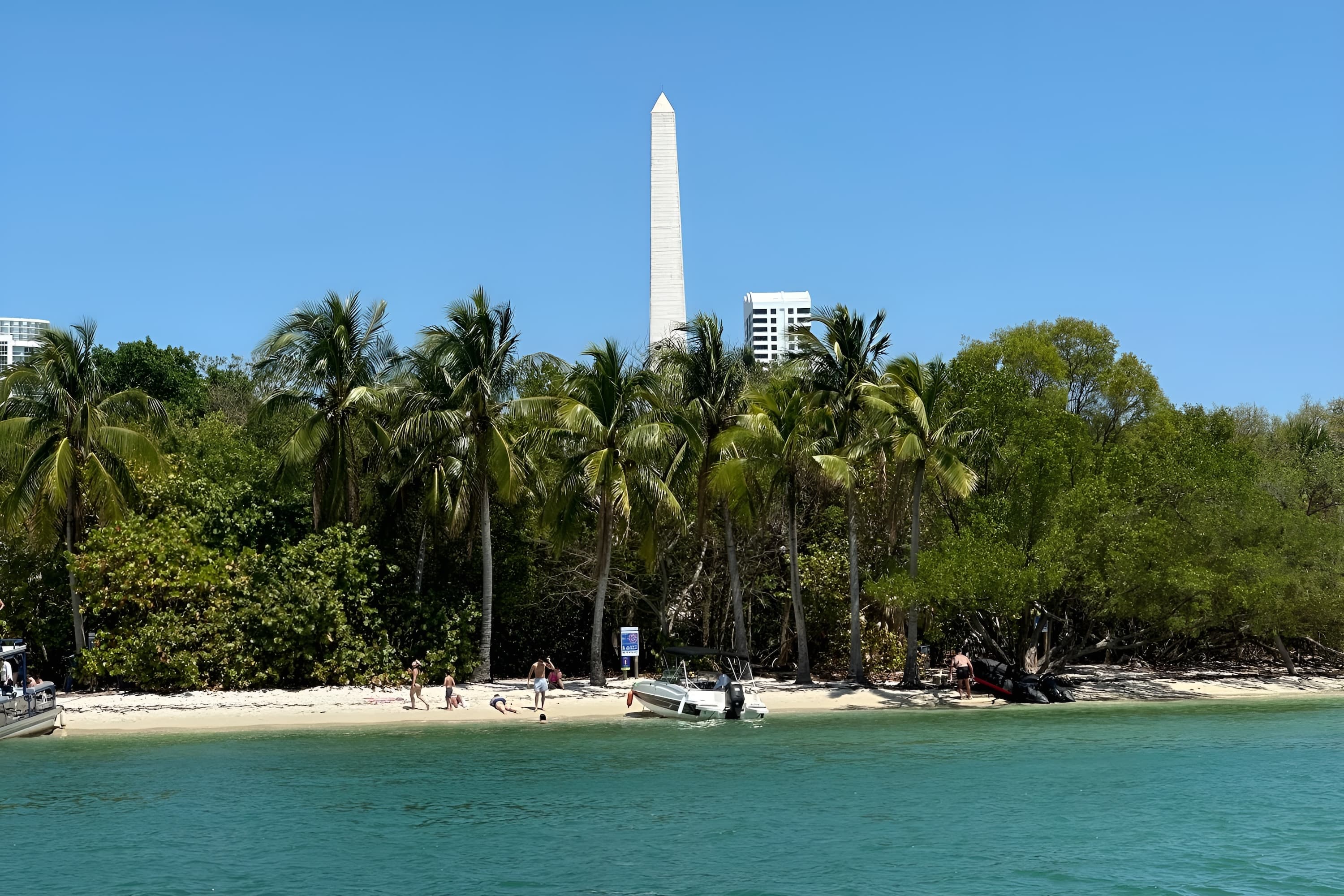 Aventura de snorkel junto a una isla en Miami imagen 2