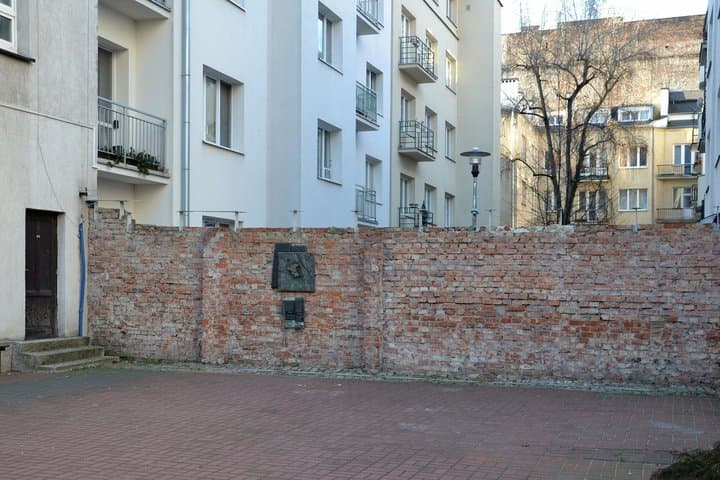 Tour privado de la herencia judía de Varsovia POLIN y monumentos conmemorativos imagen 5