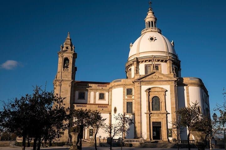 Tour cultural privado de Braga y Guimarães desde Oporto imagen 6
