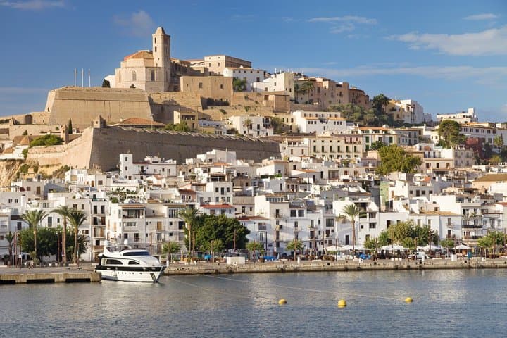Visite privée de l'île d'Ibiza image 4