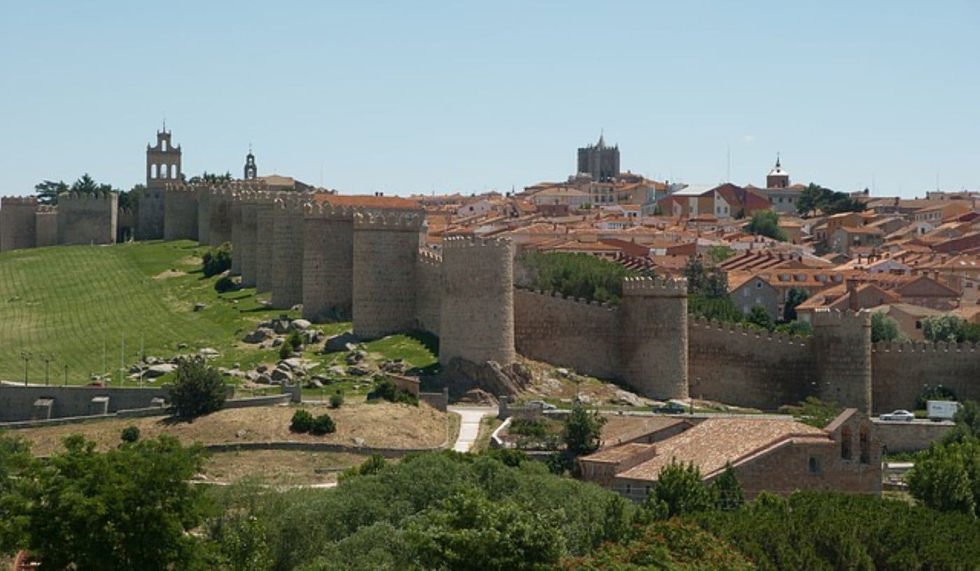 Excursión de medio día desde Madrid a Ávila imagen 2