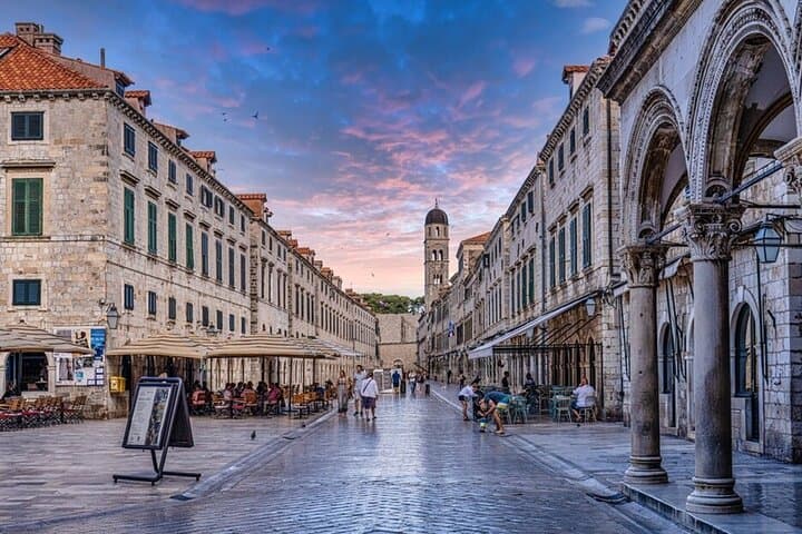 Visite privée des points forts de Dubrovnik et dégustation de vins image 2