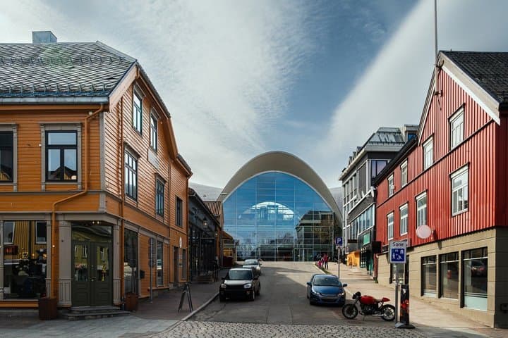 Tour privado por lo más destacado de la ciudad de Tromsø desde Airbnb Playa Turquesa Ocean Club foto 2