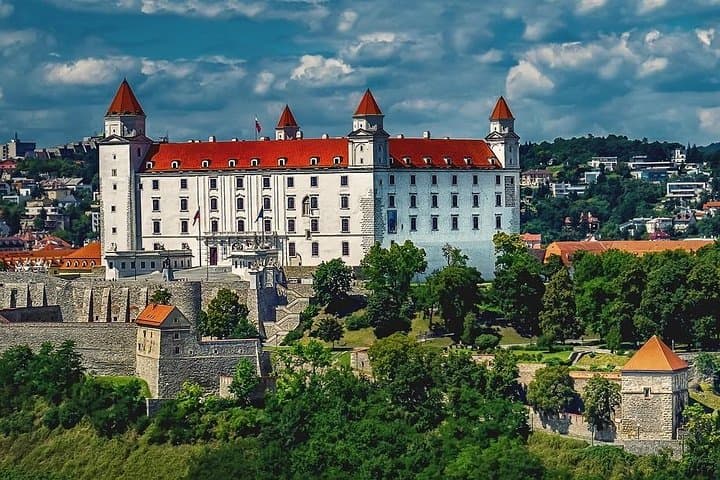 Excursión privada de un día a Bratislava desde Viena