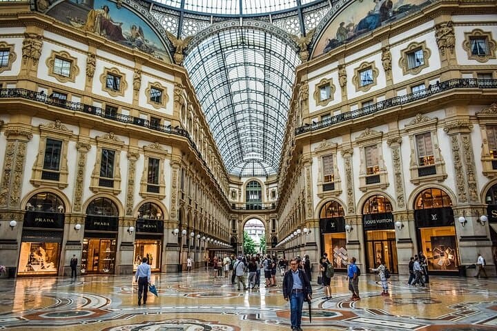 Discover Milan's Top Sights: 2 or 4-Hour Private Sightseeing Tour image 5