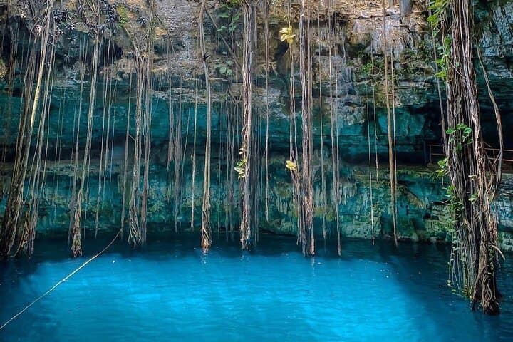 Ek Balam, cenote Oxman y Valladolid con almuerzo regional imagen 3