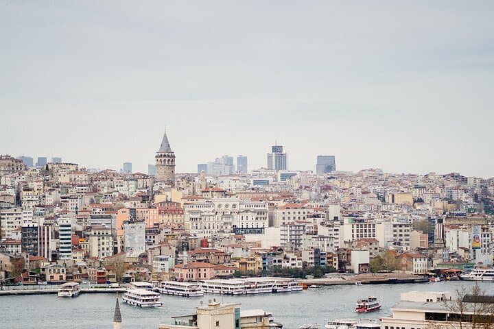 Private Stopover Sightseeing Experience in Istanbul image 2