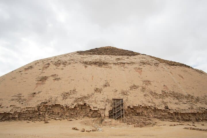 Excursión de un día a Saqqara, Memphis y Dahshur desde El Cairo imagen 3