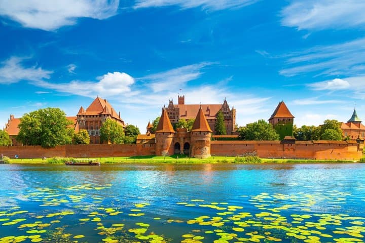 Visita privada al castillo de Malbork desde la fortaleza teutónica de Gdańsk imagen 3