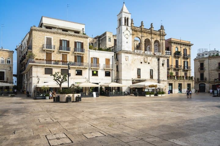 Private Bari Experience, Old Town Basilica and Promenade Walk image 2