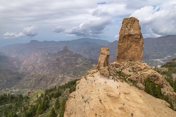 Visite d'une journée complète à Gran Canaria : villes historiques et merveilles de montagne image 4