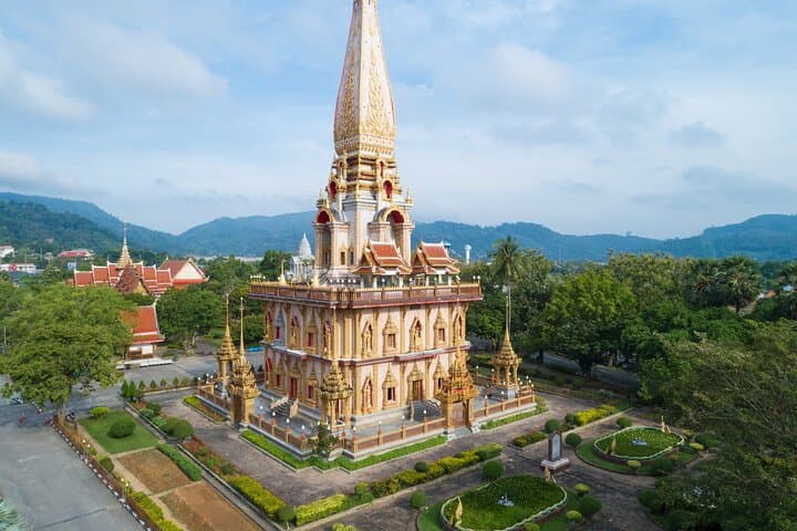 Visite privée de Phuket : temples, sites touristiques et joyaux côtiers image 5