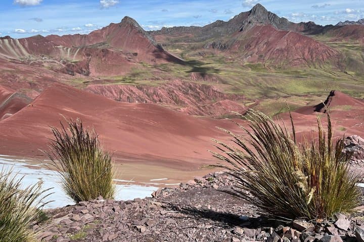 Visite privée à pied de Rainbow Mountain depuis Cusco Vinicunca image 6