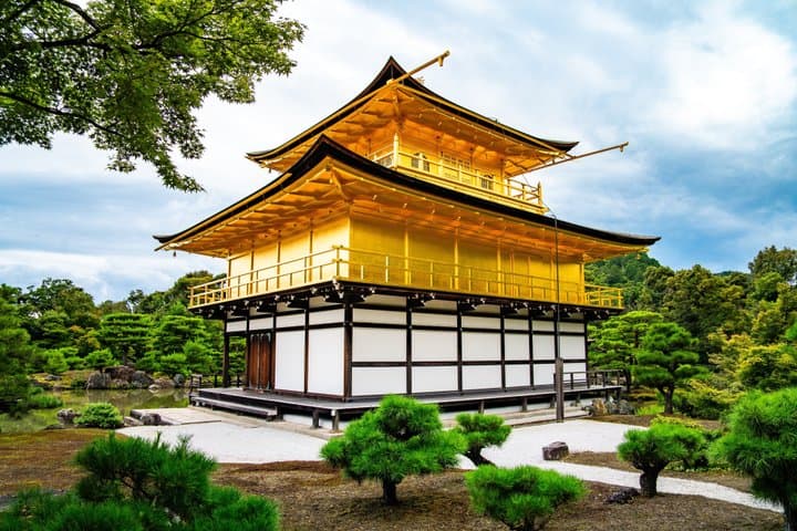 Osaka and Kyoto Fushimi Inari and Golden Pavilion Day Trip image 6