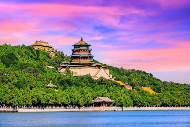 Visita privada a los jardines imperiales y los iconos olímpicos de Beijing imagen 2