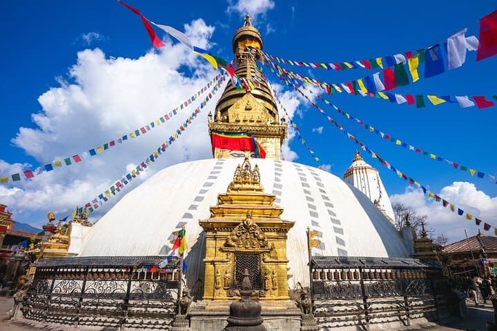 Passeio privado al teleférico de Chandragiri Hills y al templo de los monos imagen 6