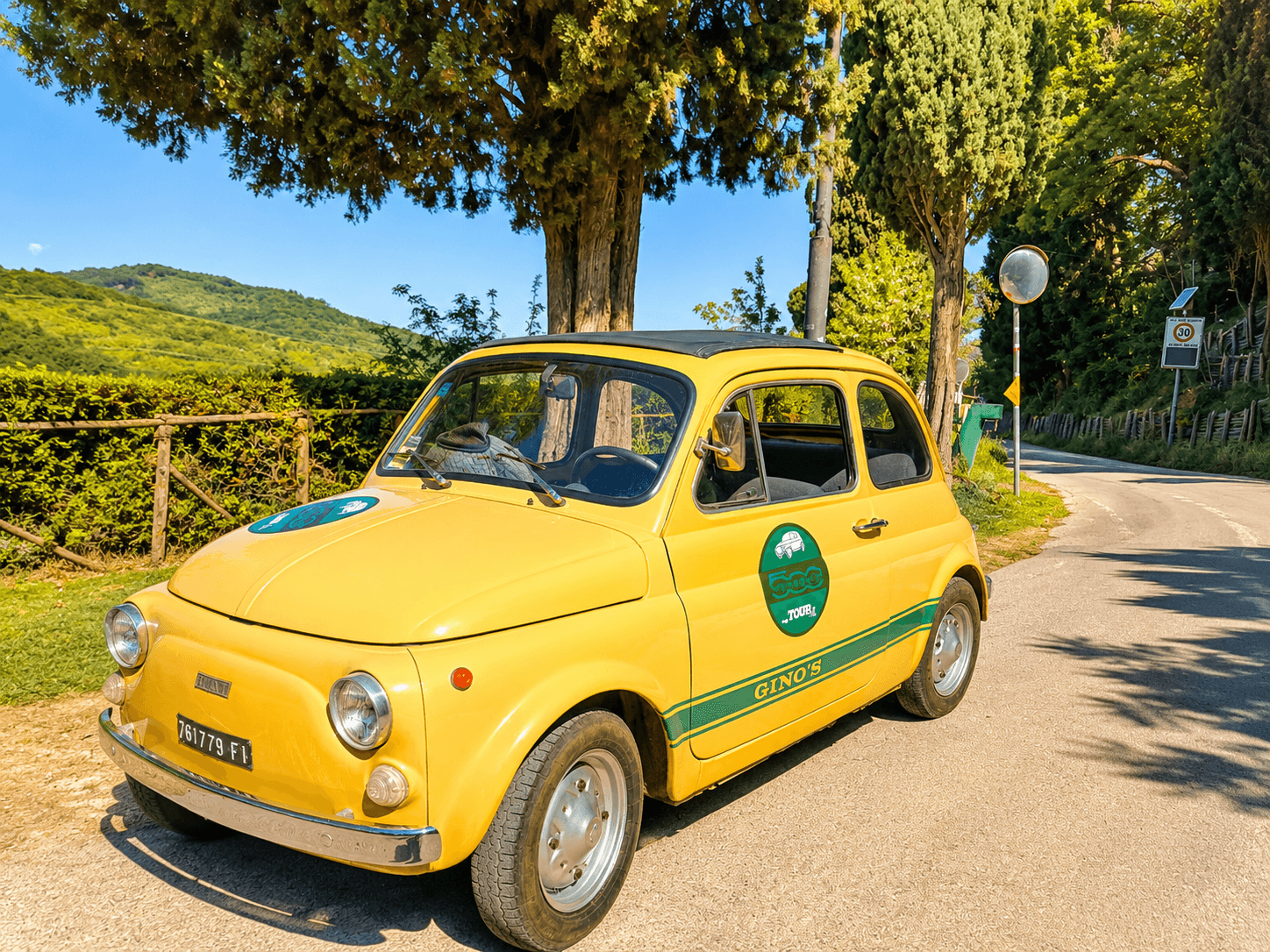 Le Chianti en Fiat 500 de collection avec chauffeur et dégustations