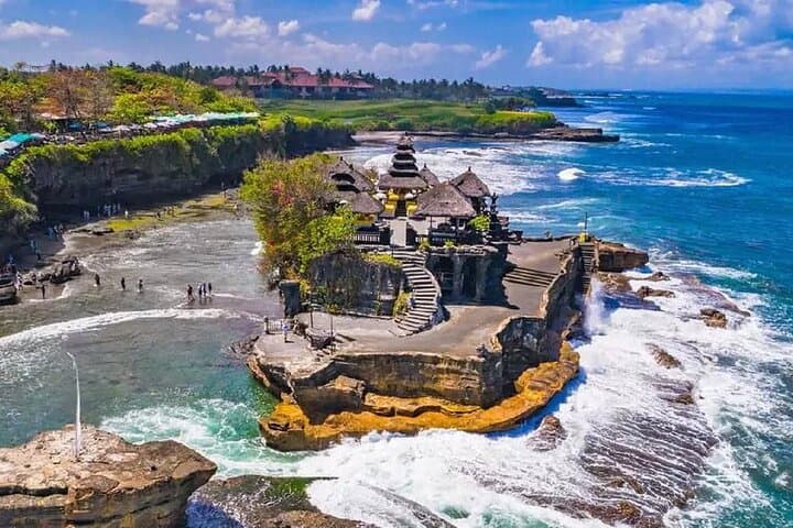 Bali: tour privado a Tanah Lot, bosque de monos y degustación de café desde Airbnb Playa Turquesa Ocean Club foto 3