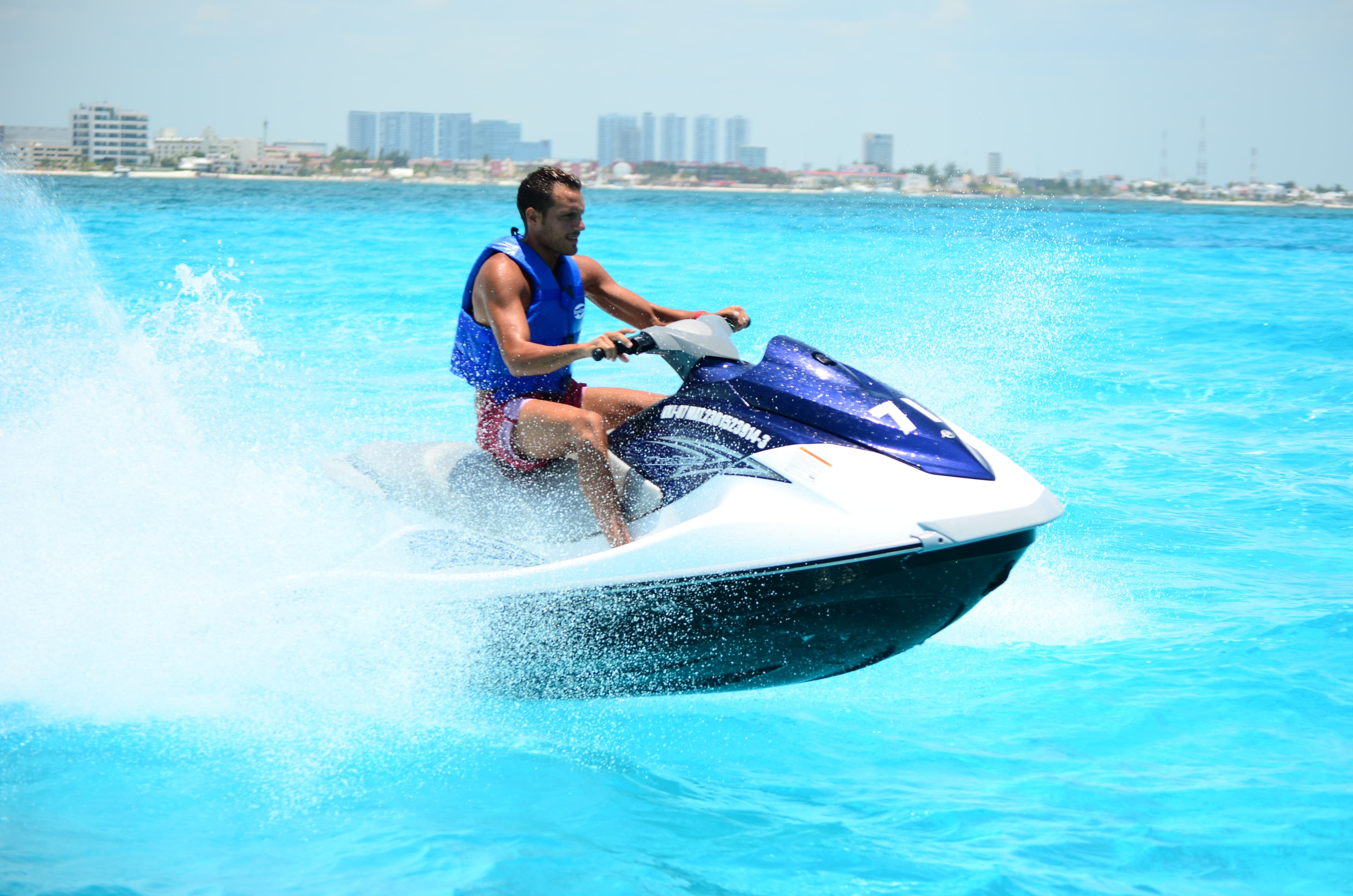 Moto acuática en la laguna de Cancún: 30 o 60 minutos