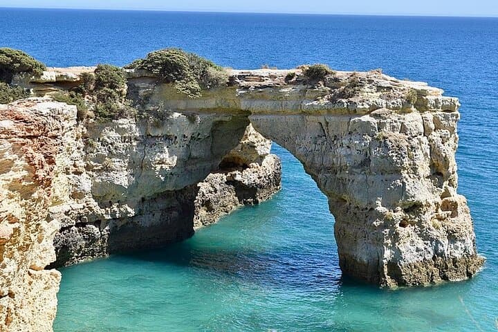 Aller simple de l’Algarve à Porto jusqu’à 3 arrêts