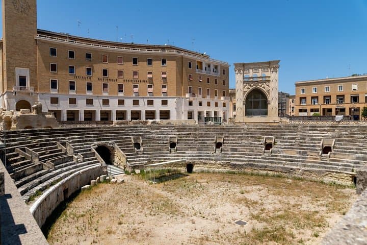 Tour privado de Lecce desde las calles barrocas de Bari y el encanto sureño desde Airbnb Playa Turquesa Ocean Club foto 3