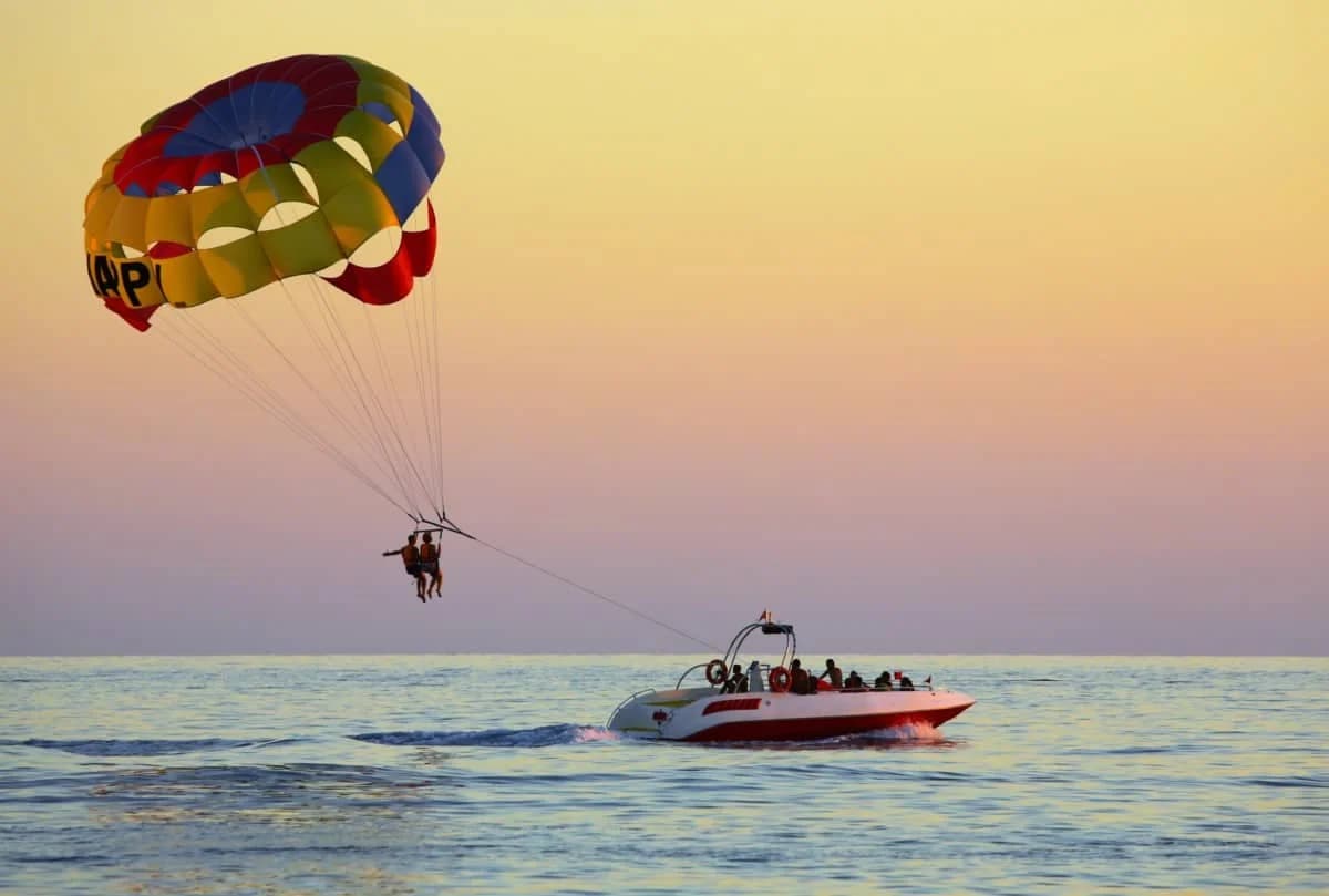 Aventura en Parasailing en Punta Cana: Comparativa: opciones similares y como elegir bien