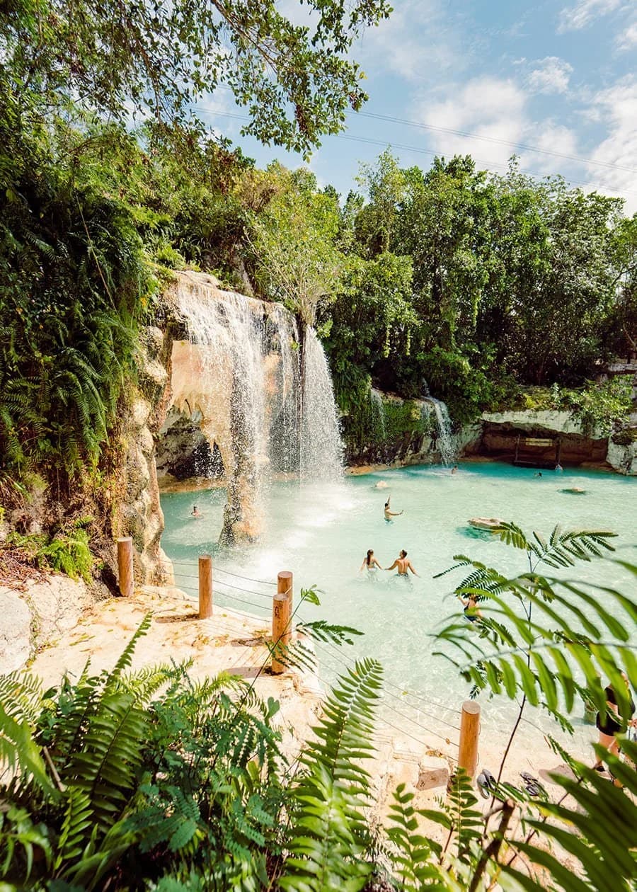 Scape Park Cap Cana: Full Admission + Hoyo Azul (Transporte VIP Incluido) desde Airbnb Playa Turquesa Ocean Club foto 2