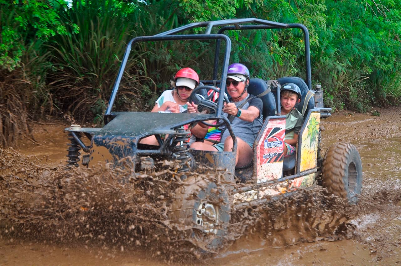 Tour en Buggy y ATV en Bayahibe y La Romana desde Airbnb Playa Turquesa Ocean Club foto 4