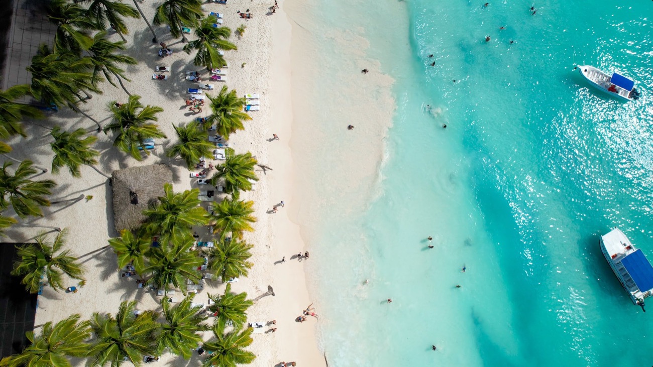 Saona Island and Palmilla Natural Pool Day Trip in Bayahibe and La Romana