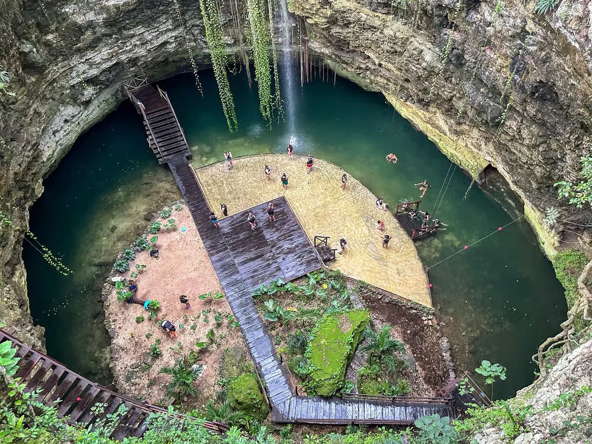 Chichén Itzá, Cenote y Valladolid: Aventura Cultural desde Cancún